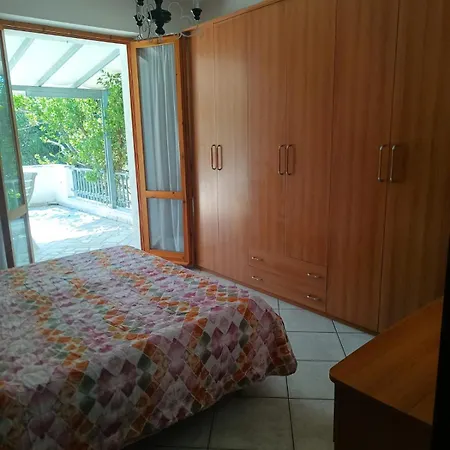 Simone 2c ヌマーナ